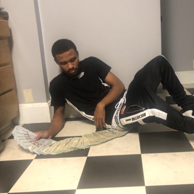 Eastside_10's tweet photo. #NewProfilePic https://t.co/qMK3zZ2bwc