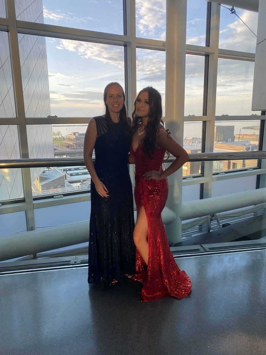 Glamour Gals OFHS tweet media