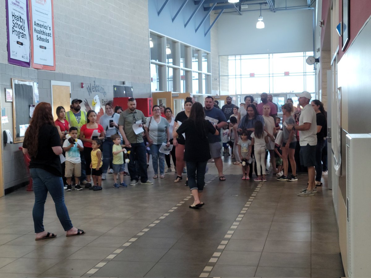 shellcroff's tweet photo. Our biggest turnout yet for our Kinder Orientation! Welcome to #OurFES little EAGLES! 🦅 https://t.co/xy9GjtmVSG
