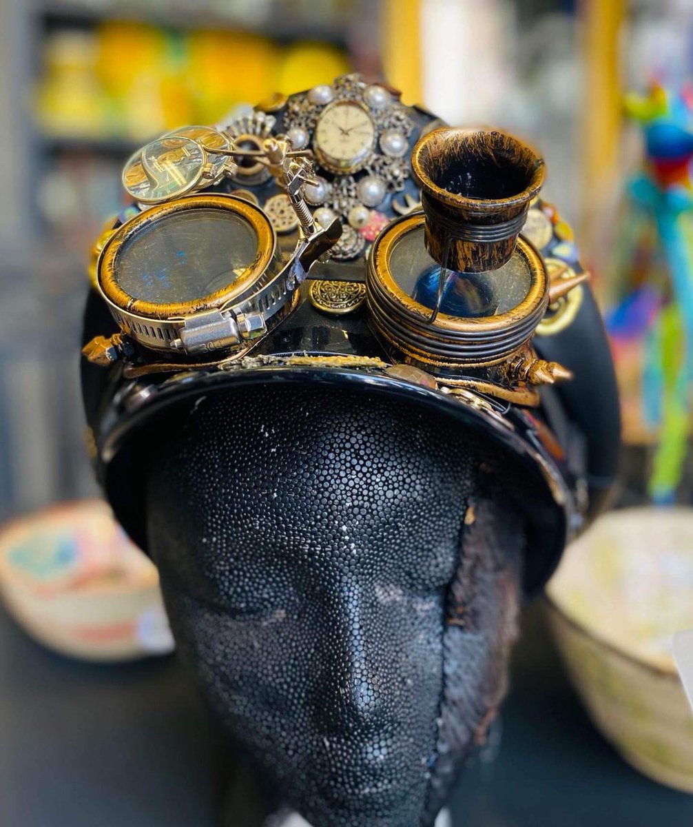 EWMASTORE's tweet photo. Are you ready for Festival Season? @EWMASTORE sure is! Drop by for your festival wear before itβs too late β°
#festivalgear #festivalfashion #festivalseason #standout #standoutstyle #flowerwreaths #hats #crochet #steampunk #steampunkstyle #ewmastore #accessiblefashion #dtes https://t.co/k1XbUl3ZHM