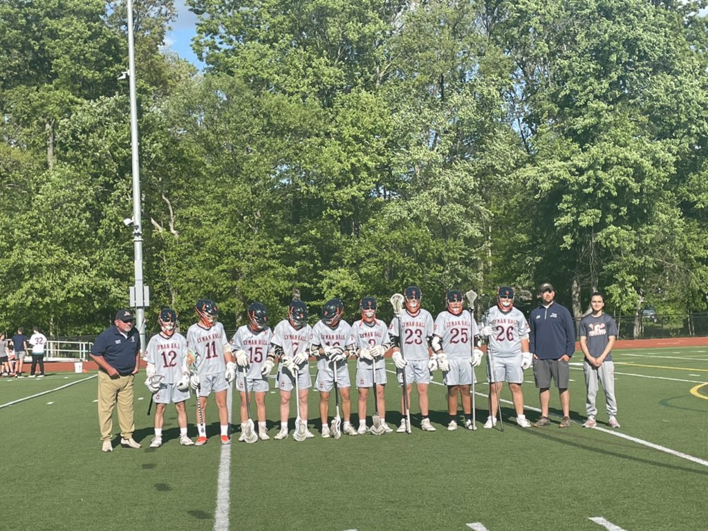 lhhsgl's tweet photo. A few photos from senior night: https://t.co/AUEc1geM1h