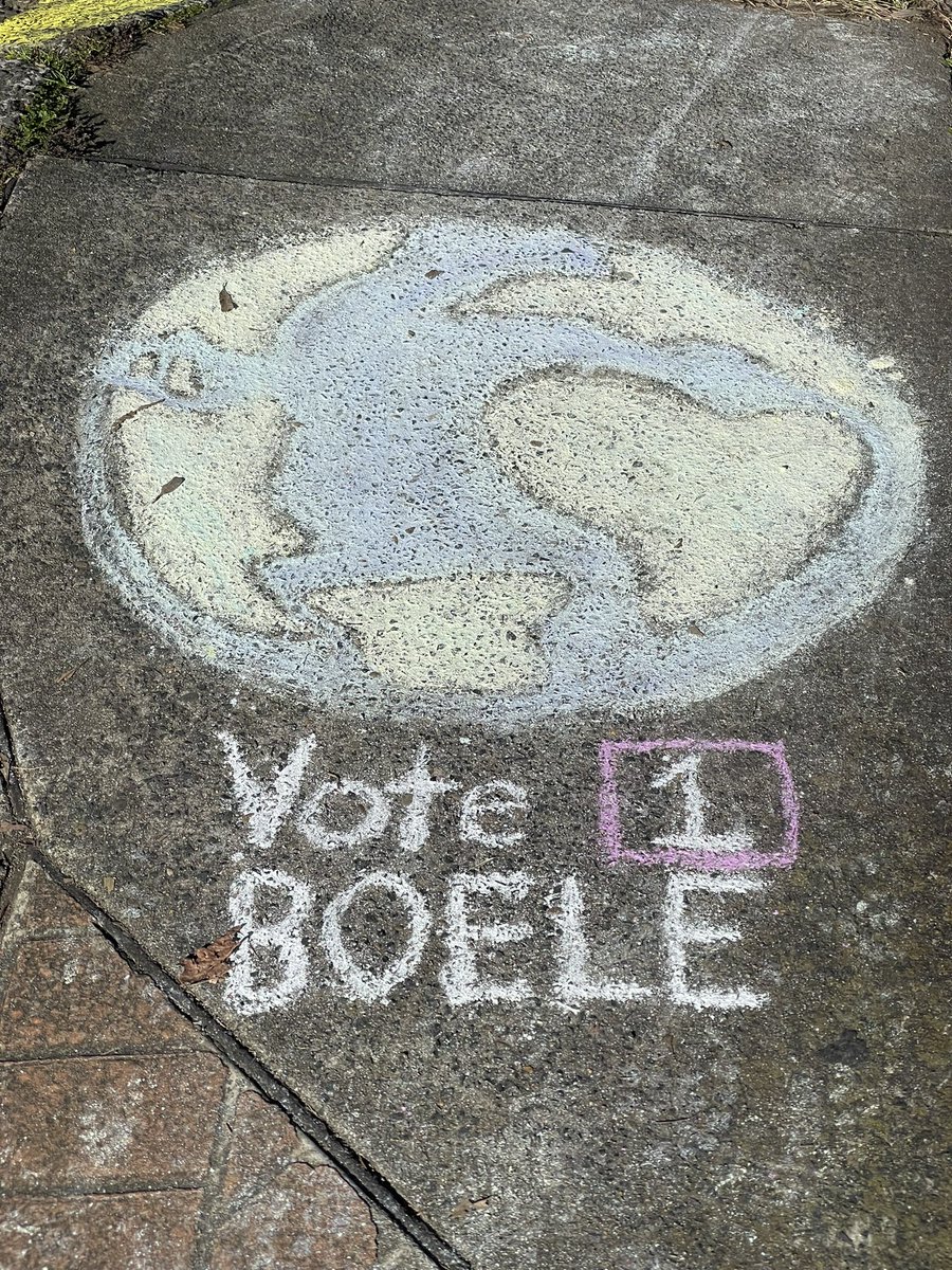 zizzyballord's tweet photo. One small vote for a woman, one giant step for humankind. (This chalk art at my local pre-polling station reminded me that we have to vote like our future depends on it. Because it does.) #AusVotes22 #ausvotes #auspol #VoteThemOut #Independents #goodbyeLNP @Nicolette_Boele https://t.co/0U04kDfm2S