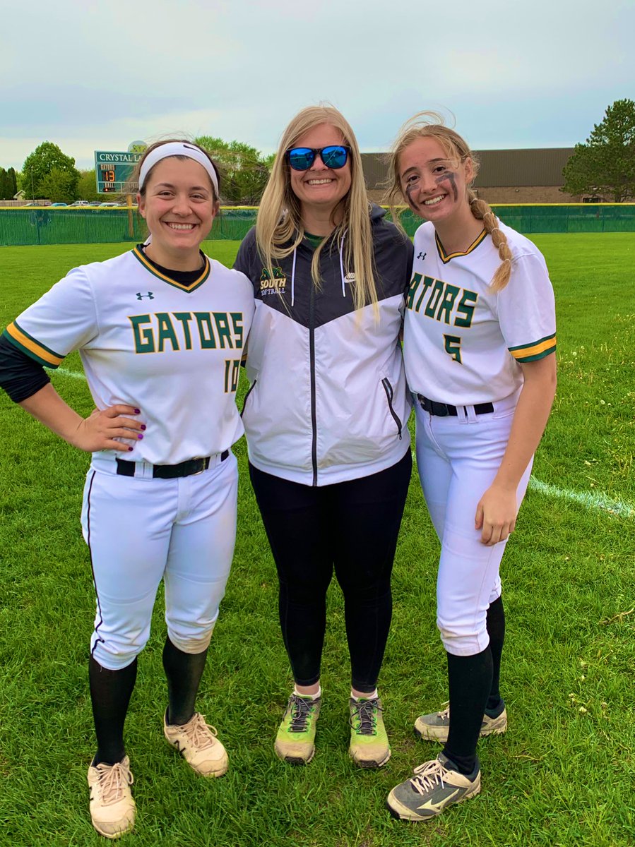 Jamie_A14's tweet photo. Great win over Woodstock on senior night!! Great job, Gators Varsity Softball! Iโm especially proud of our two seniorsโwhat an honor and privilege to coach them both.๐๐ฅ
#varsitysoftball #clsgators #gatorssoftball #seniornight https://t.co/aeiOg3u7XK