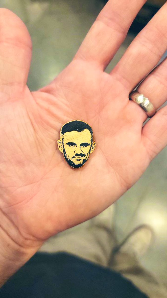 TokenCowboy's tweet photo. Shoutout to the homie @brandonfyoung for creating these wooden @garyvee pins for @veecon souvenirs !! Find us an snag one!  👀 https://t.co/WJPtpRFnbc