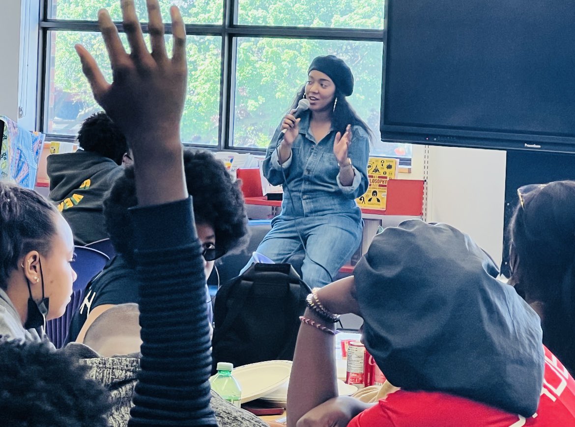 HCI_Library's tweet photo. 2/2 Black Excellence @HarbordCI delegates were thrilled to screen @revengebbf and participate in an amazing Q&amp;A with the incomparable @amanda_parris in our library!  SS we’re beyond proud to bring home their artwork entitled “Melanin” @Tray_Arts @tdsb_cebsa @TDSBLibrary https://t.co/Hku5SFeUwI