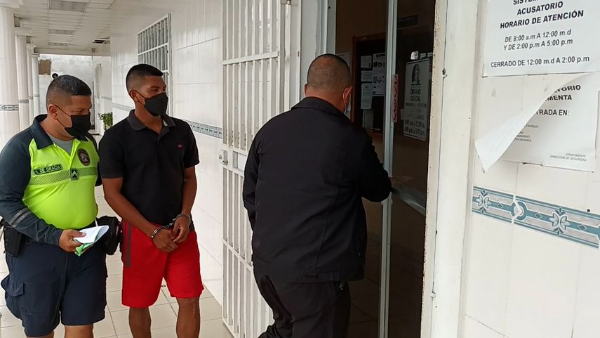 grupoelite507's tweet photo. 12 años de cárcel para un  hombre que violó a niño de ocho años en Veraguas
La agresión sexual ocurrió el pasado 8 de mayo, y el niño aún se encuentra hospitalizado, producto de las lesiones provocadas. https://t.co/D04GBIOegM