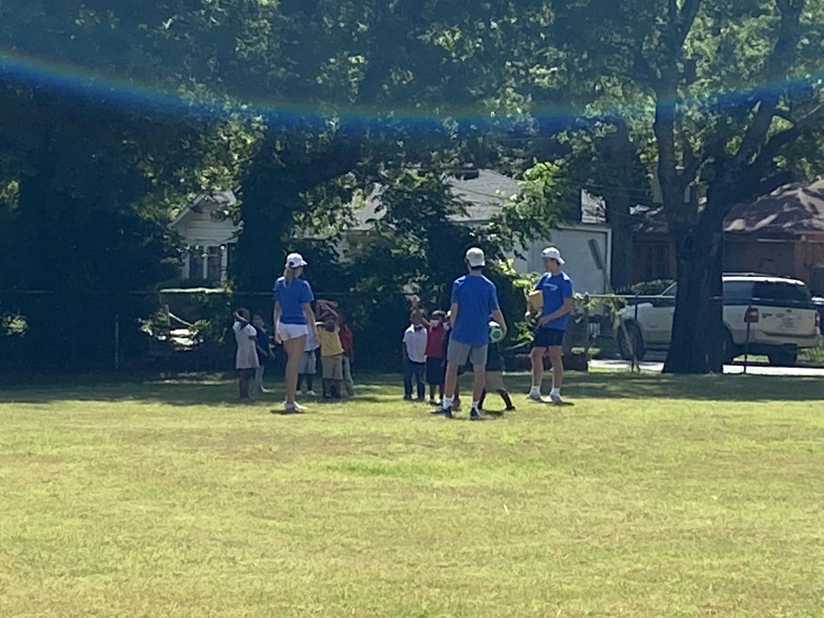 JosephJRhoads2's tweet photo. Thanks @unitedtolearn teen board for organizing and facilitating an after school field day at @JosephJRhoads2 last Friday. Our youngest scholars learned to play soccer and enjoyed some freeze dance with popsicles! #thereisnopreklikerhoadsprek https://t.co/54nURXaodS