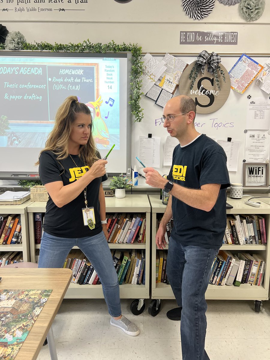 MrsSchnidey's tweet photo. #classclash at @BernardsHS is a resounding success thanks to @MrsReitz_BHS! #twinday #jediteachers https://t.co/HnPHqe83JA