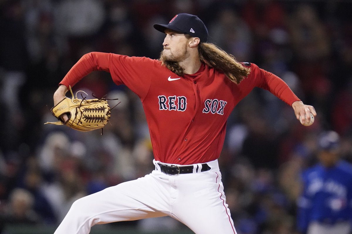 NDHSAA's tweet photo. LOCAL LINES:

2010 West Fargo High grad Matt Strahm @MattStrahm has been pitching very well for the @RedSox 

3Ks in 1.2 innings vs. @astros last night and got the 'W'

7Ks, 0R, 0BB, in 5 innings pitched over five appearances in month of May.

#NDHSAA #NDpreps https://t.co/pGmg0F8I9S