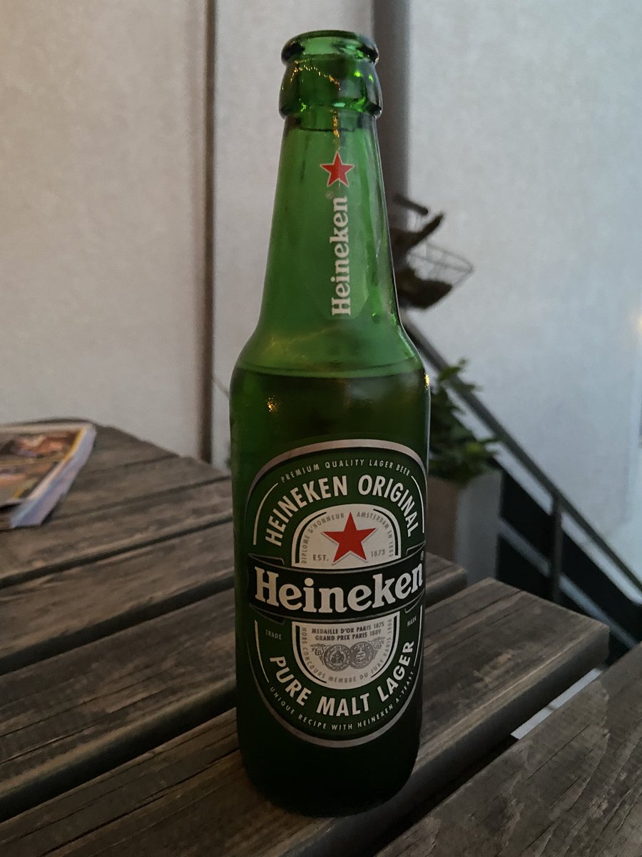 bitchtryme39's tweet photo. alman mutter vs alman tochter https://t.co/OF0tU4BGQg