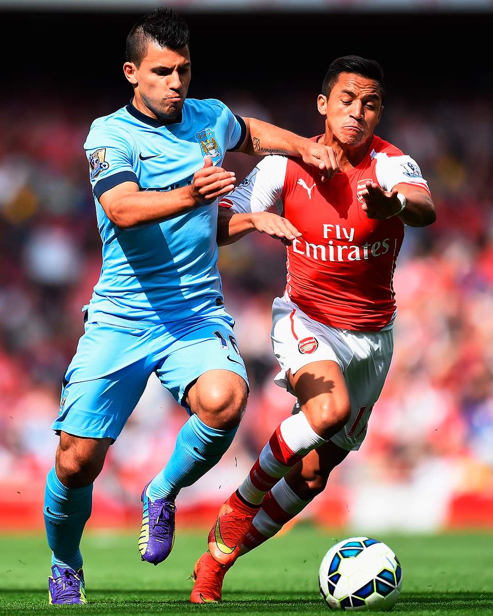 Gev_verav34's tweet photo. Cuánta calidad en una foto @aguerosergiokun y el niño maravilla @Alexis_Sanchez unos craaaaaa. https://t.co/GtVC0NAGU2