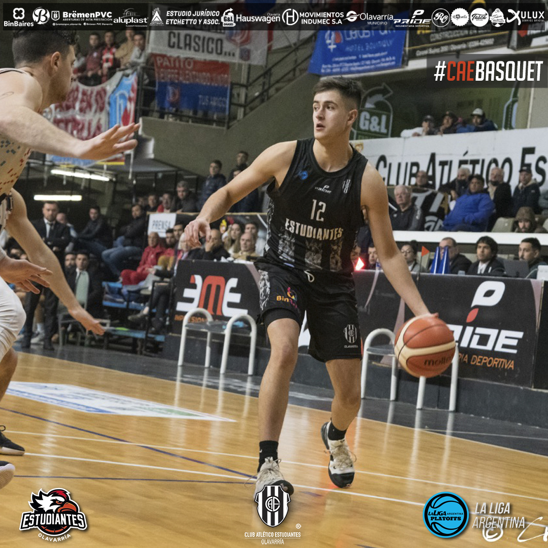 CAEbasket's tweet photo. 🔛Las mejores imágenes del juego de anoche, uno que no hubiera sido posible sin su compañía a lo largo de toda la temporada. Esto sigue, nos vemos pronto, bataraces. https://t.co/48ALUTIHuo
