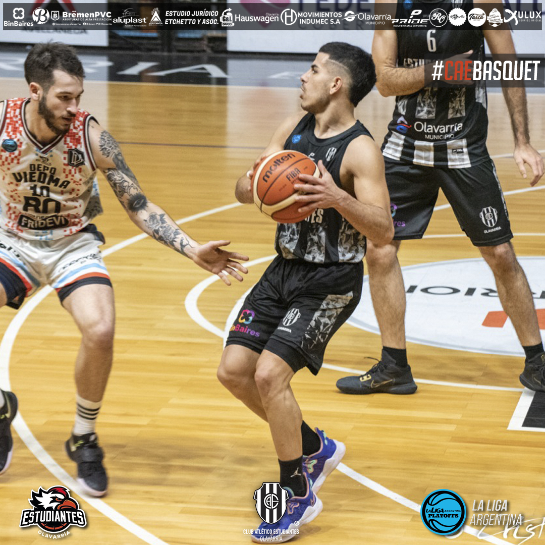 CAEbasket's tweet photo. 🔛Las mejores imágenes del juego de anoche, uno que no hubiera sido posible sin su compañía a lo largo de toda la temporada. Esto sigue, nos vemos pronto, bataraces. https://t.co/48ALUTIHuo