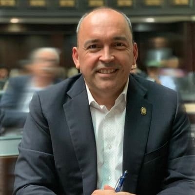 Inpsasel_vzla (@inpsasel_vzla) on Twitter photo Le damos Bienvenida al camarada bolivariano FRANCISCO TORREALBA , todo el apoyo para seguir afianzando la defensa de la Clase Obrera como le encomendó nuestro Presidente <a href="/NicolasMaduro/">Nicolás Maduro</a>
Éxitos en la nueva gestión Le damos Bienvenida al camarada bolivariano FRANCISCO TORREALBA , todo el apoyo para seguir afianzando la defensa de la Clase Obrera como le encomendó nuestro Presidente <a href="/NicolasMaduro/">Nicolás Maduro</a>
Éxitos en la nueva gestión