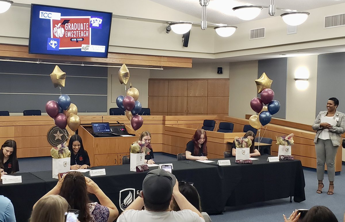 HCTCeducation's tweet photo. @EMSISD Future Educator Signing Day for @HCTCeducation Sr Practicum Interns. We are proud and can’t wait to see their bright futures! @EMSISD_CTE @emsisdhr #hctcallin @PracticumWBL #EMS2Teach @TCU @TarletonState @TCCollege @WichitaState @boswellhs @ChisholmTrailHS @saginawhstx https://t.co/wsAo5P6oo4