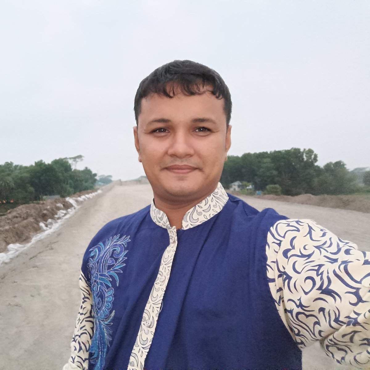 Habibripon6's tweet photo. #NewProfilePic https://t.co/ztDIhwViBu
