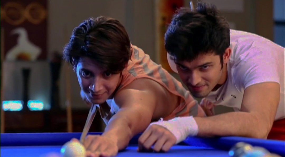 Debalin73988725's tweet photo. Gonna miss him ๐ญ๐ #KaisiYehYaariyaan #ManikMalhotra #Cabir #ManBir https://t.co/F74J8kffoM