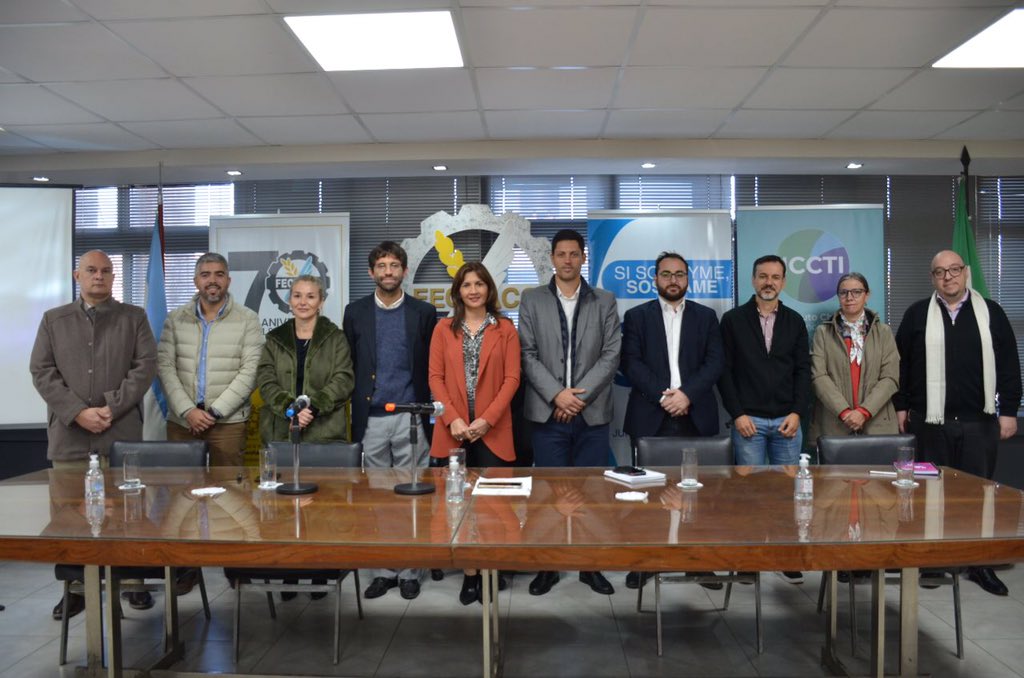 aleprimbas's tweet photo. Ayer lanzamos el #Fontech junto a @ICCTIChaco en @fechacochaco https://t.co/a4Js3viiiZ