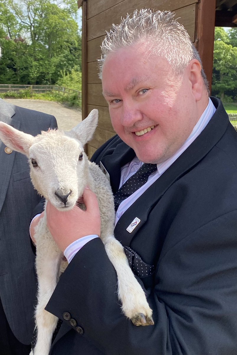 RuthDrury100's tweet photo. What a super visit to @WhirlowHallFarm this morning with @dwcoleman888 , @JimSteggles and @philip_drury
The MBF has supported the refurb of 2 dormitories - for children who stay, to learn from being together in the countryside and with the animals
@westyorksmark https://t.co/RFt7XQ7b8d