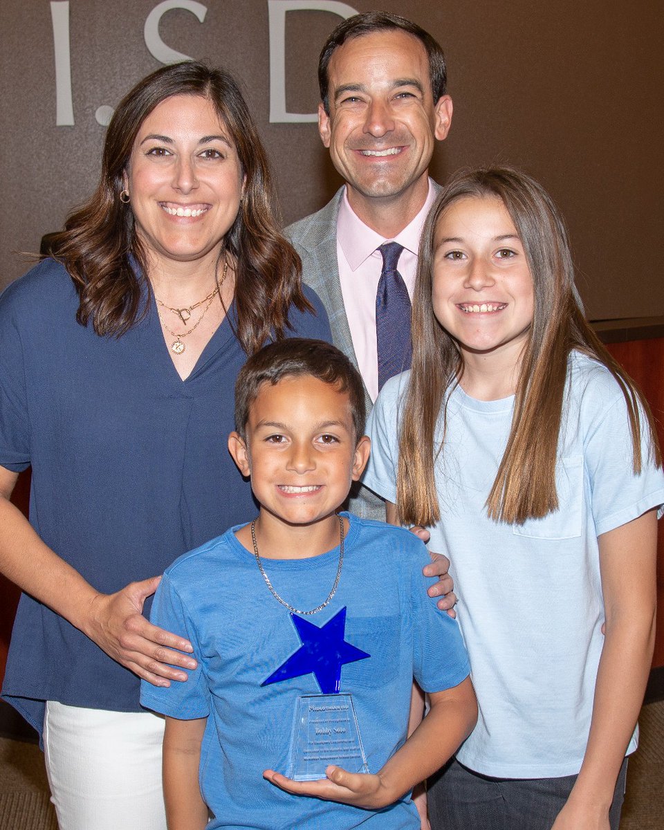 MidlothianISD's tweet photo. Last night, the Board recognized Mr. Bobby Soto for his years of service as an MISD Trustee. Thank you for your work in prioritizing what is best for our students, teachers and staff members. We appreciate you! #MISDProud https://t.co/SUnZ5nueYL