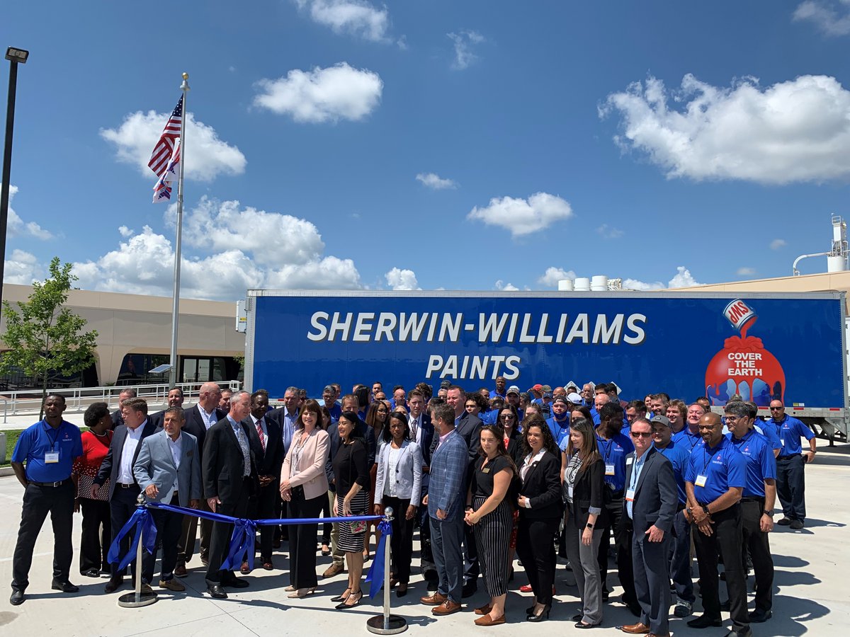 ORLPartnership's tweet photo. Congratulations to @SherwinWilliams on the official opening of its expanded manufacturing facility, for which it plans to hire new jobs at more than 125% of the county’s average wage. Thank you to supporting partners @OrangeCoFL &amp; @DukeEnergy. #ThisIsOrlando #UnbelievablyReal https://t.co/xhtgk7Br55