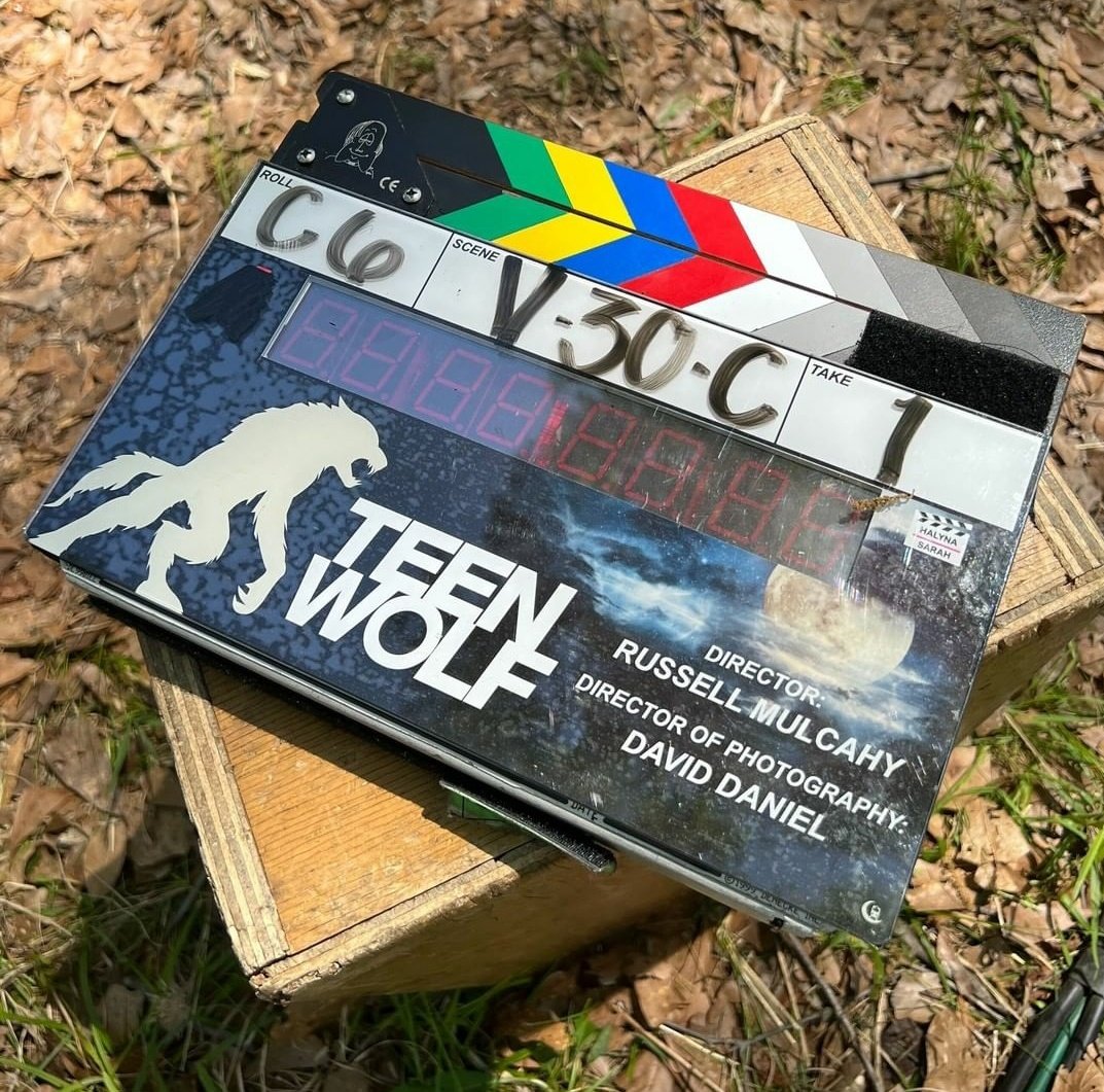 SeriesTWBZ's tweet photo. As filmagens do filme de Teen Wolf foram finalizadas. https://t.co/HjEGOJ6A6o
