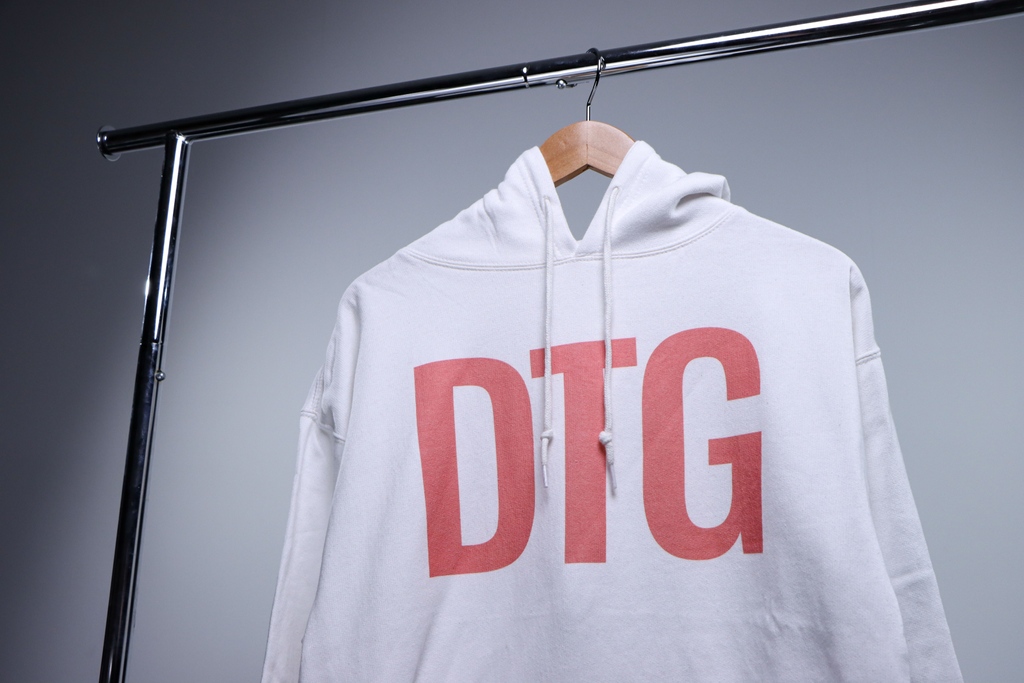 printDIGISOFT's tweet photo. The DIGISOFT™ difference. 🤯

#printdigi #digisoft #technology #innovation #printondemand #POD #ecommerce #apparel #hoodies #activewear https://t.co/MCeIsjJJRz