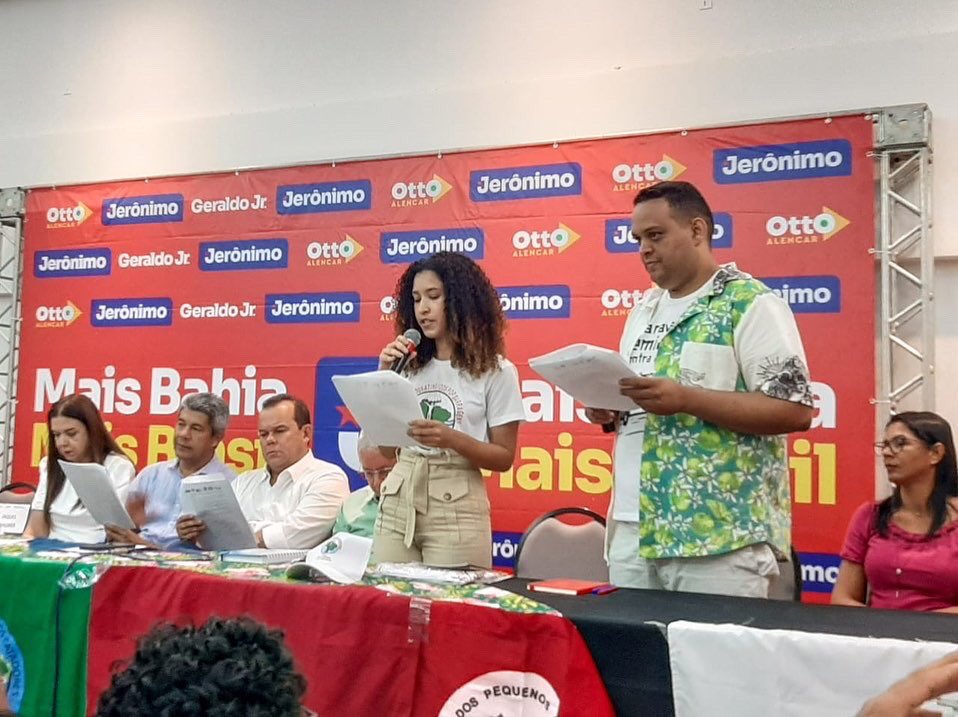 MAB_Brasil's tweet photo. ⭐✊🏽♥️ #LulaLáJerônimoCá!
Aconteceu hoje, 17, em Feira de Santana (BA), o encontro dos movimentos do campo com o pré-candidato ao governo do estado, Jerônimo Rodrigues (PT) e pré-candidato a vice-governador GeraldoJúnior (MDB), assim como o senador @jaqueswagner
#Atingidos https://t.co/keAEyw1zxO