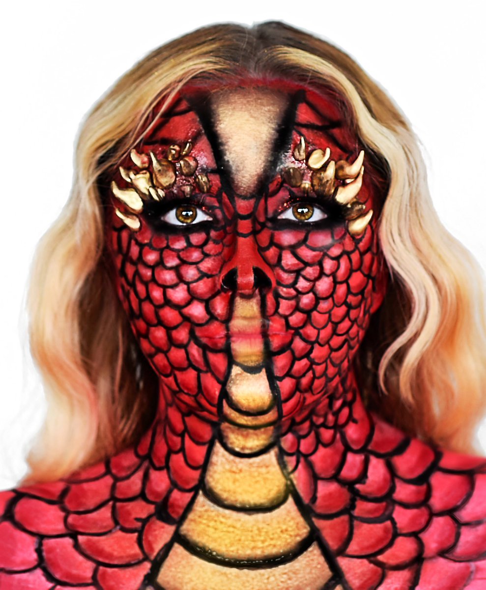 charlieXmakeup tweet media