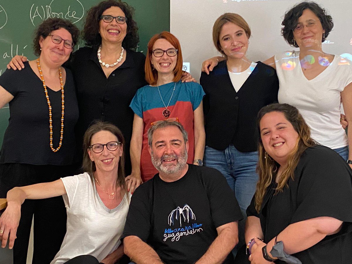 SilviaGumiel's tweet photo. Ayer y hoy han tenido lugar las #jornadasdeactualizacióngramatical sobre la subordinación. Un honor verme rodeada de este equipazo. Gracias a todos los que habéis participado. Ha sido increíble. @UAHes @pilarperezocon @edita_gu https://t.co/OVaCqjLMI7