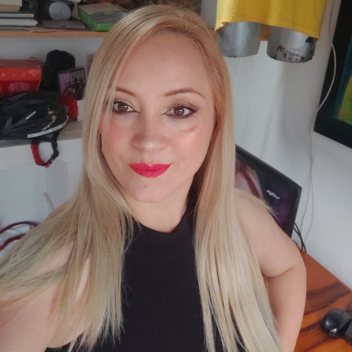 FernandaMarXua's tweet photo. #NuevaFotoDePerfil https://t.co/MNbw8RD9sO