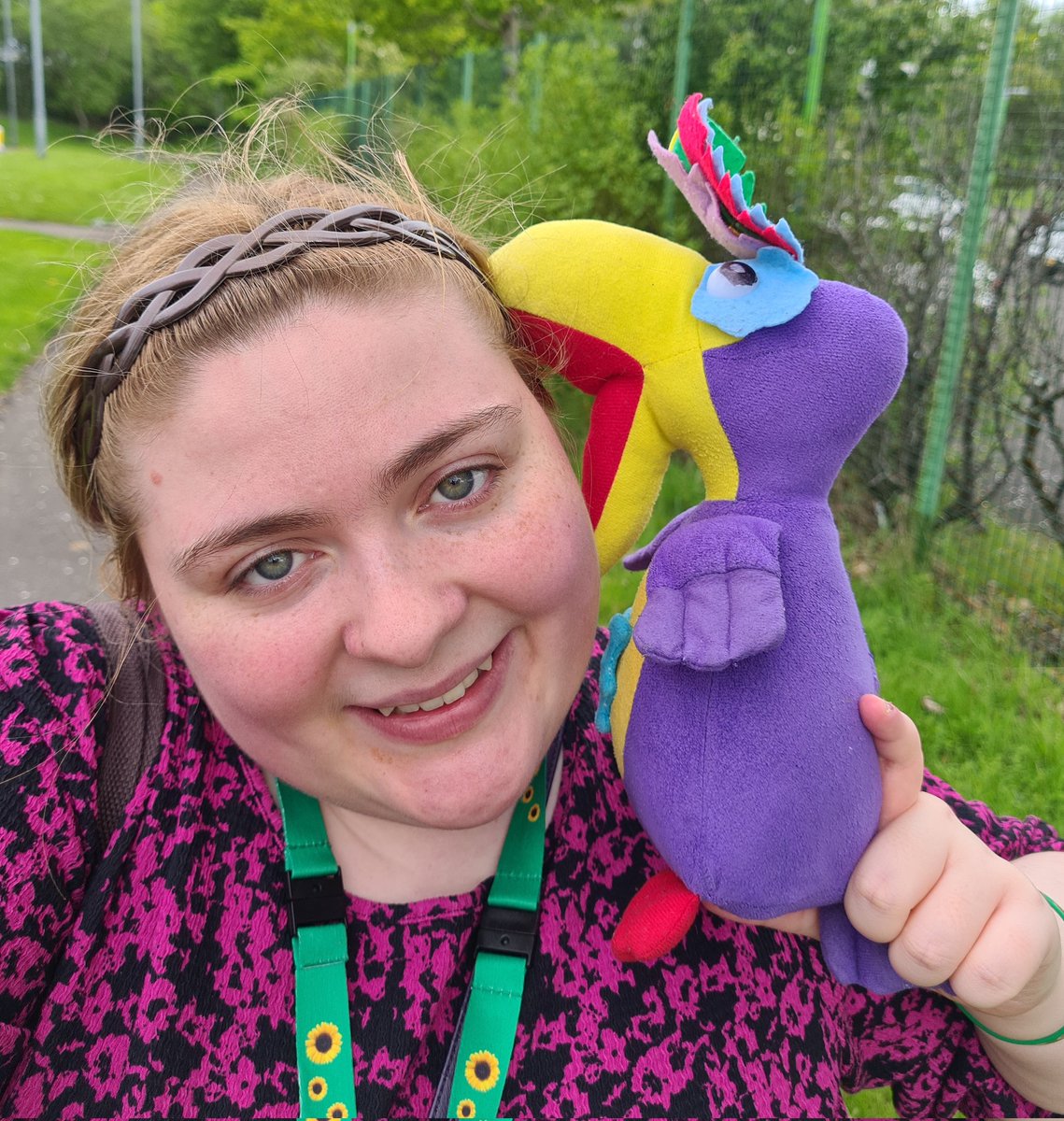 RLeBonTennant's tweet photo. Photos of me & Mr Cadbury's Parrot from when we went on our walk together earlier today. ๐ We're both glad that we got out for some fresh air/exercise. ๐๐ฅณ๐๐ฅฐ๐๐โค๏ธ๐งก๐๐๐๐๐ฆ๐คณ
#Me #Selfies #Neilfies #AutisticGirl #MrCadburysParrot #TuesdayWalk #ActuallyAutistic #BestFriends https://t.co/JzYGlLqCnS