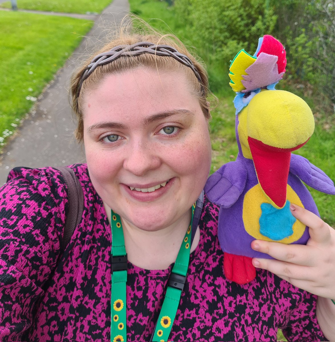 RLeBonTennant's tweet photo. Photos of me & Mr Cadbury's Parrot from when we went on our walk together earlier today. ๐ We're both glad that we got out for some fresh air/exercise. ๐๐ฅณ๐๐ฅฐ๐๐โค๏ธ๐งก๐๐๐๐๐ฆ๐คณ
#Me #Selfies #Neilfies #AutisticGirl #MrCadburysParrot #TuesdayWalk #ActuallyAutistic #BestFriends https://t.co/JzYGlLqCnS