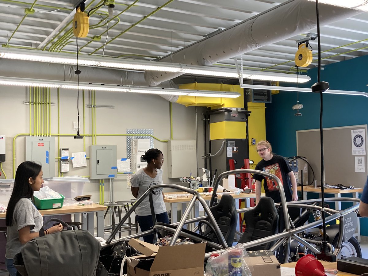 Thank you <a href="/scenergyoffice/">South Carolina Energy Office</a> for visiting <a href="/ther2i2edge/">Student Innovation Center</a> today and letting out Next Energy students share their progress on the <a href="/Switch_Vehicles/">Switch Vehicles</a> EV! <a href="/RichlandTwo/">Richland School District Two</a>