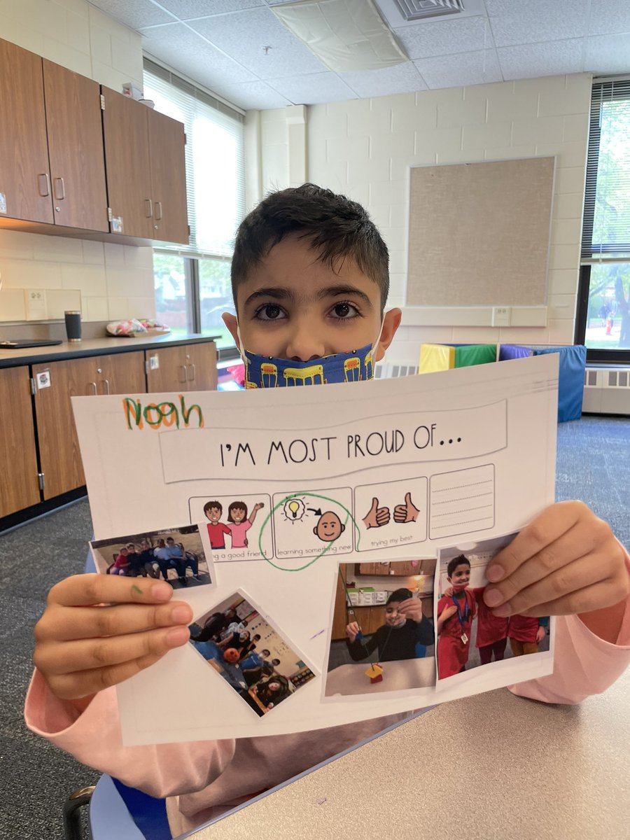 teach_withMrsV's tweet photo. Such a great celebration reflection activity from @ms_bullington for our last social group of the school year! Ss reflected on what they are most proud of from this school year. Hard to believe we only have 6 days of school left! 🥳 #Room109Rocks https://t.co/JwZFhAJMat