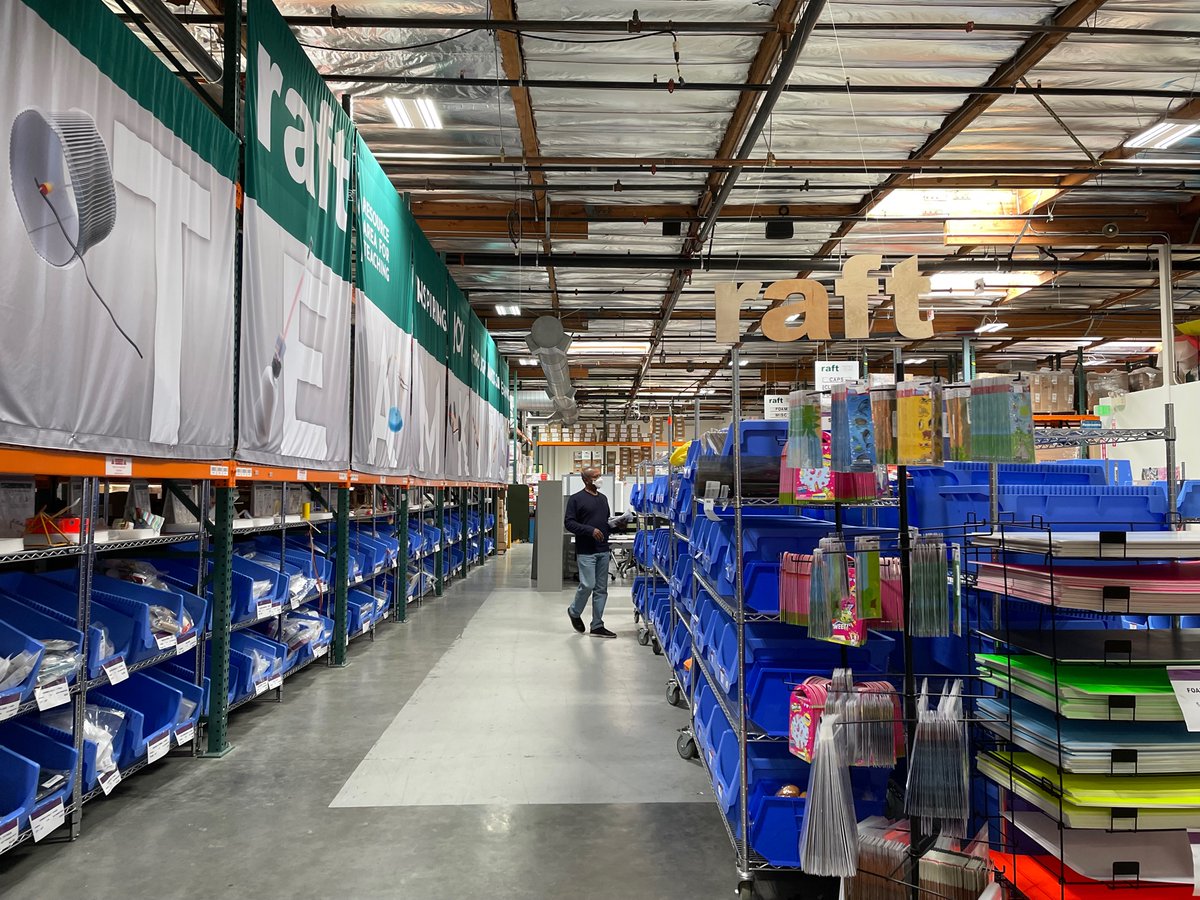 sjmusart's tweet photo. On Friday, @sanjoseculture creative ambassador Eric Hayslett found affordable materials at @RAFTBayArea for the upcoming ART 101: Re-Percussion series.
Join the FREE workshops on Sat, May 21, May 28, and Jun 4, 1–2:30pm. Details at https://t.co/aXQyumWMHf.
#408Creates https://t.co/iduBD0HSiM