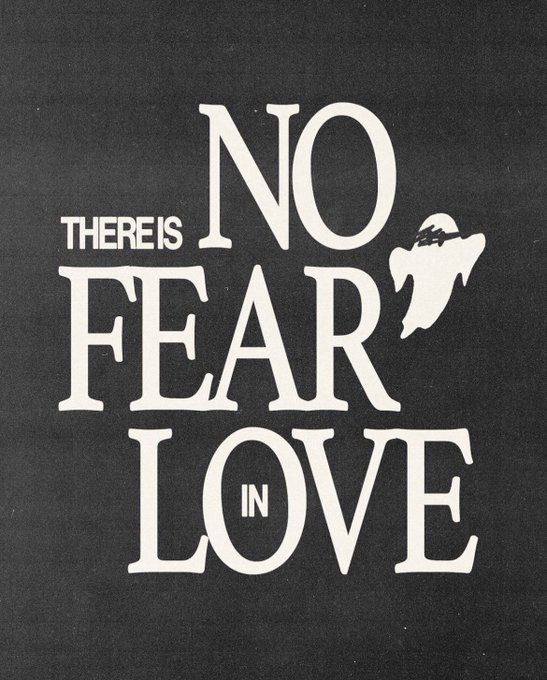 Watch Lauren Summer's leaked NSFW photo on TwXstars