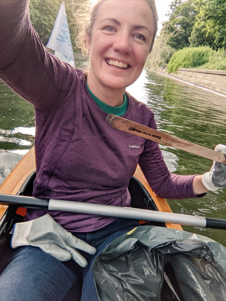 Laura_CSW's tweet photo. Familiar territory today....a litterpick on the Landwehrkanal with #CleanRiverProject. https://t.co/gqdYMBVeeT #paddlepickup #volunteering #berlin #sabbatical https://t.co/3Wxn0g9C0C https://t.co/vJ2tFIFky4