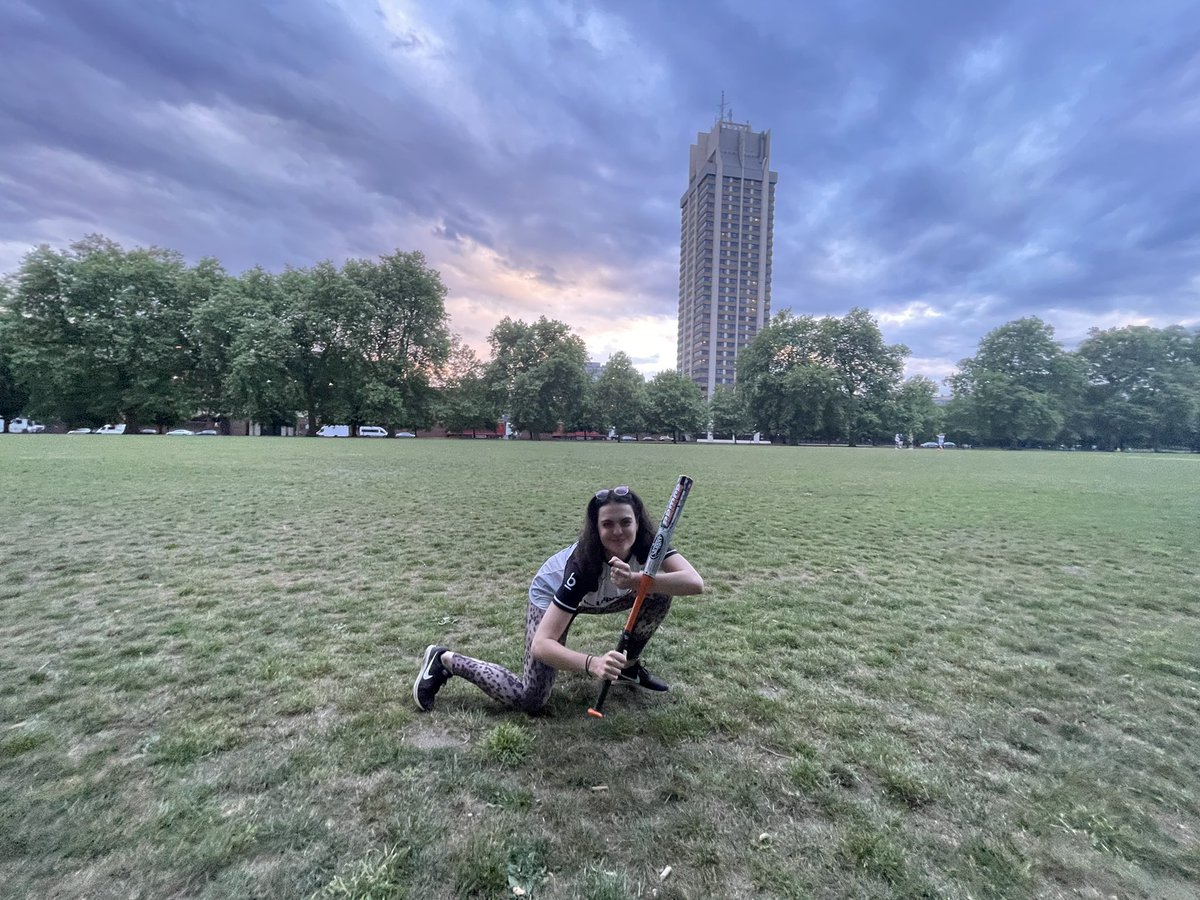 What a start to the season! A win for the Unpreventables against the absolutely lovely Food Fighters <a href="/FareShareUK/">FareShare</a> 👏 

And huge congrats to out first MVP and loudest cheerer <a href="/Dwegro/">Daniela Elyze</a> 🏆 #LCSL