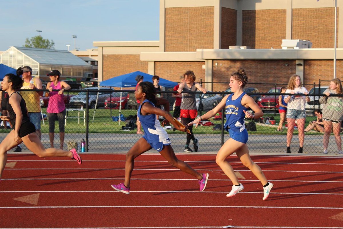 athenian_track's tweet photo. GIRLS TRACK SECTIONALS TONIGHT! 👟
Location: Harrison HS
Field events: 5:30pm
Prelims &amp; 4x8: 6:00pm
Traditional line-up of events will follow…

RUN FAST, JUMP HIGH 💙🔥🤩👟

#GoAthenians #CHSTrack #Cville https://t.co/19W4jtfL6Z