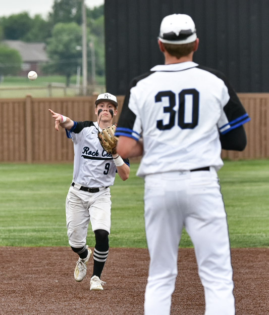 FINAL SCORE

Rock Creek 5, Parsons 2

<a href="/KSHSAA/">KSHSAA</a> - Baseball
Class 4A Regional Tournament

Parsons allowed four unearned runs to cross the plate as Rock Creek is now one win away from the state tournament.

📸 highlights: