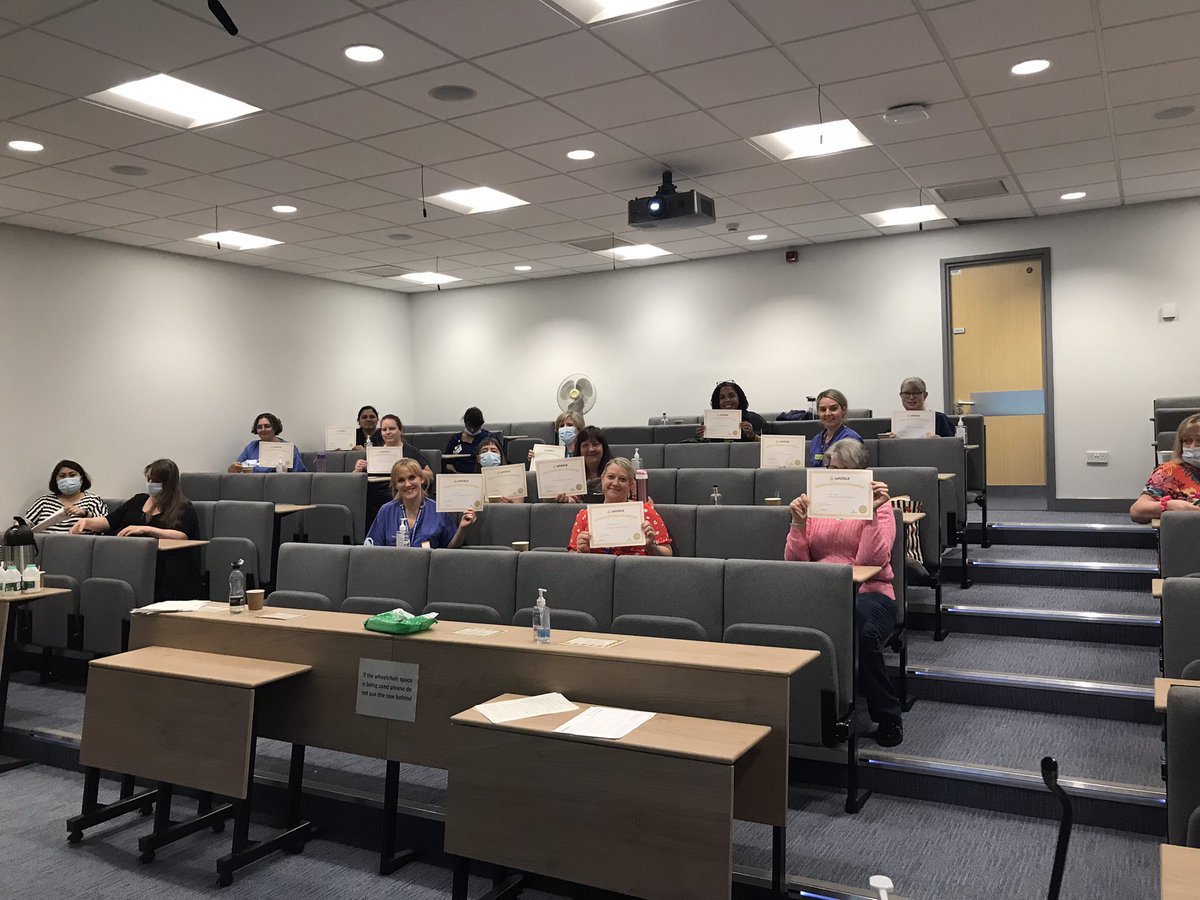 TobyMorris90's tweet photo. A brilliant morning teaching #SuicideAwareness for critical care and theatres staff at @HarrogateNHSFT ! Essential to keep talking about this challenging subject in healthcare, and looking out for one another @HarrogateICU @EveGeldart @sarahsherliker @lare73 @harrogatehcc https://t.co/SZDnWRn4m1