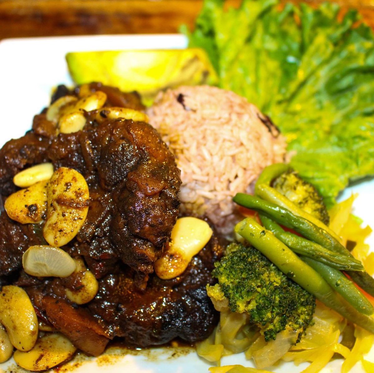 Buy Local East Harlem tweet media