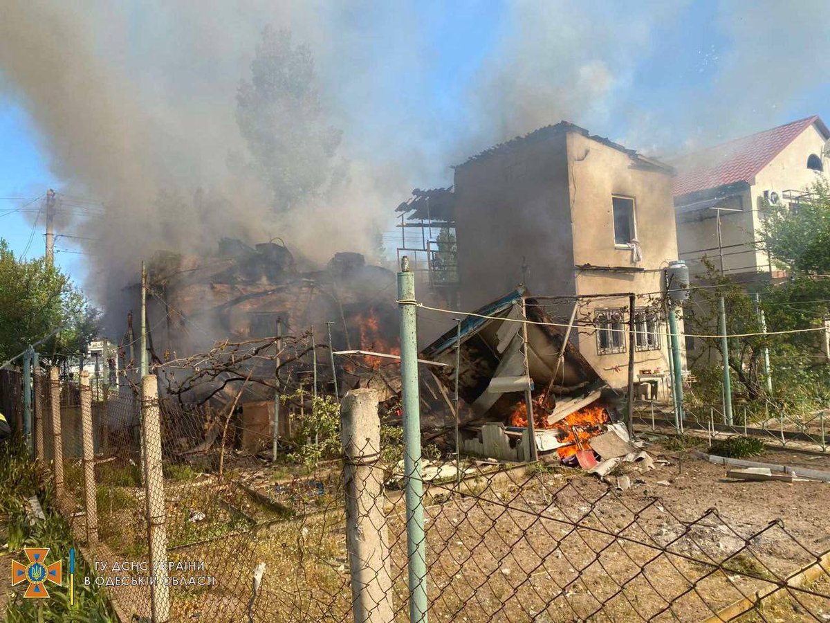 ukrainiareality's tweet photo. In #Odesa, the racists hit a recreation center https://t.co/EktA2eRQlb