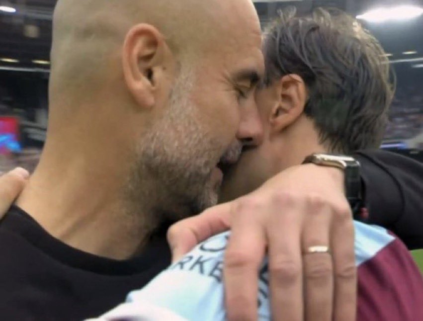abzMCFC___'s tweet photo. We are 100% losing the league title to Villa but at least Haaland is coming https://t.co/aMIo4wZDbB