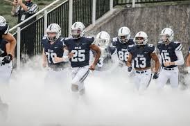 After a great call with <a href="/Coach_ABarr/">Alex Barr</a> Im beyond grateful to say I’ve received my first D1 offer to play collage football <a href="/ButlerUFootball/">Butler Football</a>. Thank you to <a href="/NewAlbanyFB/">New Albany Football</a> for showing me the path to success, and to the coach’s who put in time to recruit me.