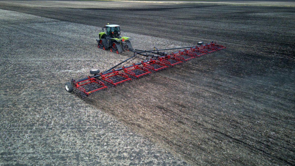 elmersmfg's tweet photo. What is the difference between #HeavyHarrow vs #MidHybridHarrow vs #LightHarrow? Check out this article to learn more about the differences in Harrow types and working from the hitch to the tines explaining some of the many various features. https://t.co/uzAjzLnLfO https://t.co/zv7zWdPAL3