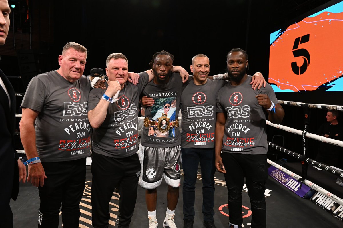 2Sharp_d's tweet image. Weekend vibes 😎
#Team2Sharp✌🏿💫
#2Time🇬🇧👑