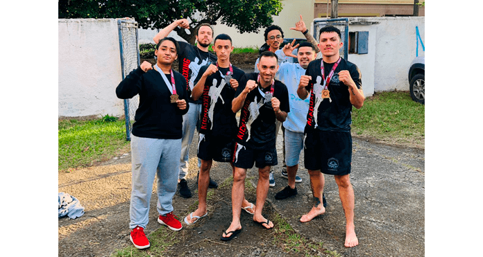 Capivari_Aqui's tweet photo. No último final de semana, aconteceu na cidade de Piracicaba o Terceiro Desafio Nippon de Kickboxing, que reuniu atletas de 13 cidades do interior paulista para competir em diferentes categorias de peso.

https://t.co/B9QJdUDocr https://t.co/EE2ISCCwSk
