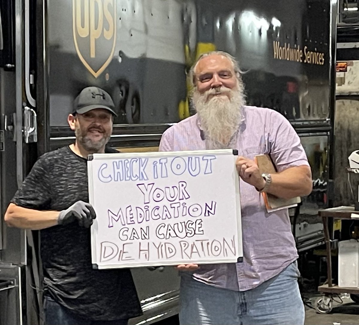 okc_preload's tweet photo. ⁉️🤔❓🤔⁉️ #quiz time with James: Do you know how to check if your medication can dehydrate you? 👉Check the side effects &amp; always have a plan to stay hydrated!👈 #TeamWellness #Hydration #SummerisComing #UPS #OKC #Preload #TeamSafety #OperationEndDehydration https://t.co/UKtWQOVEKq